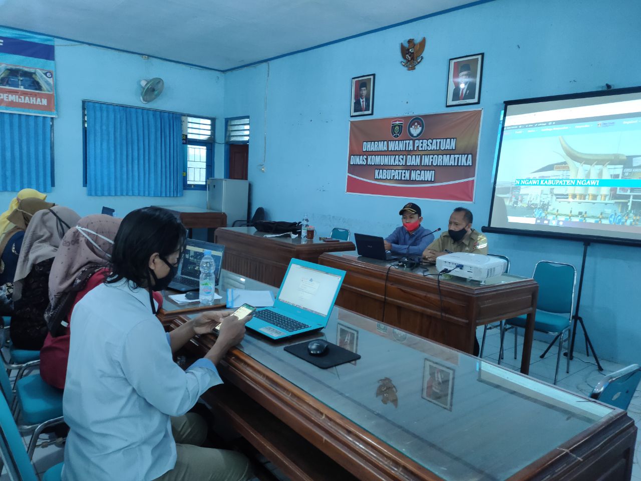 Dinas Kominfo Kabupaten Ngawi Gelar Belajar Mandiri Untuk Operator Website Desa