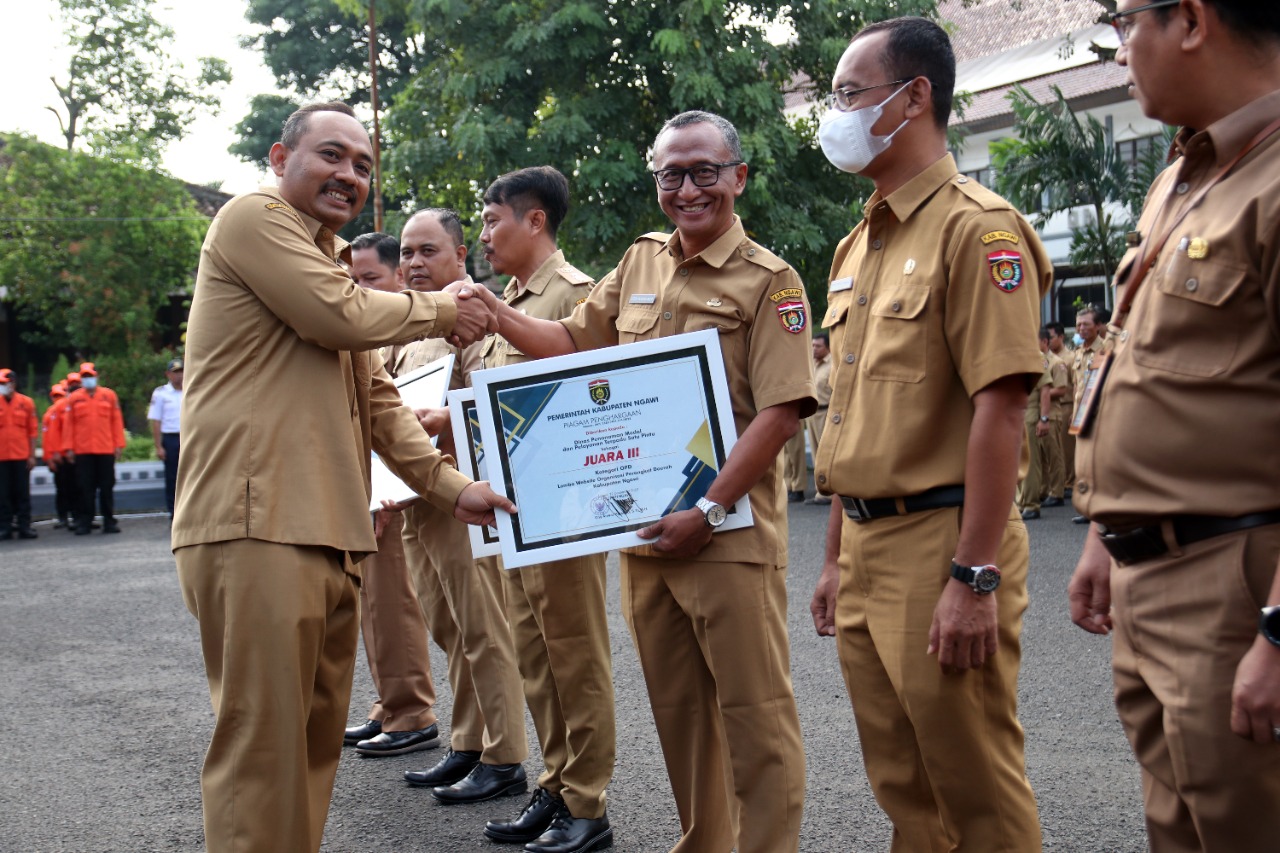 Pemenang Lomba Website Opd Terima Penghargaan Dari Bupati Ngawi Dinas Komunikasi Informatika 9514